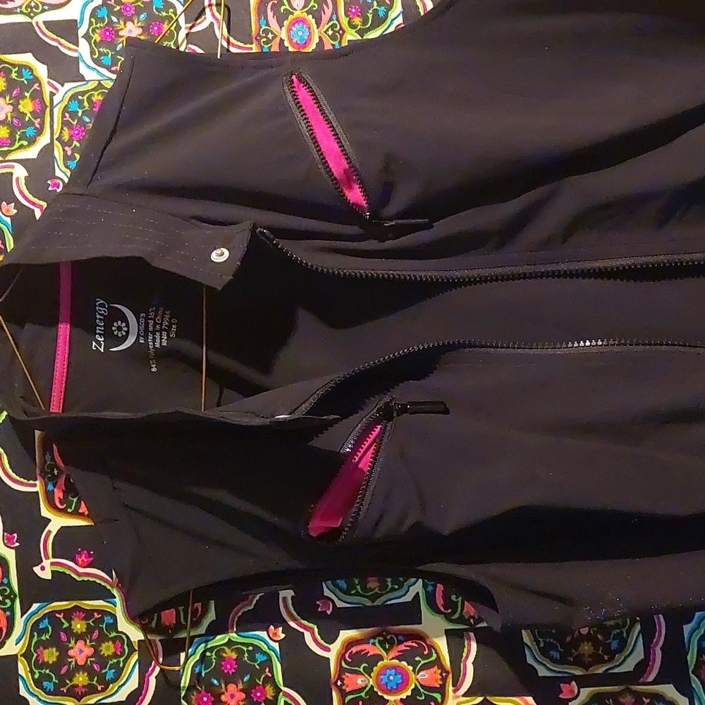 Zenergy by Chicos Top